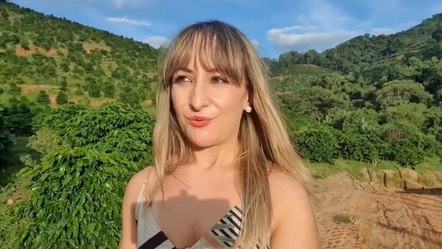 Descubriendo el café de Brasil en Minas Gerais смотреть онлайн