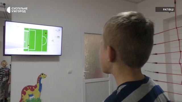 Психолог, масажист і їзда верхи: як проходять реабілітацію діти з порушеннями розвитку на Закарпатт смотреть онлайн