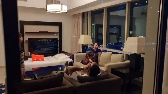Dubai Marina - Nuran Marina Residences Apartment Overlooking Dubai Marina