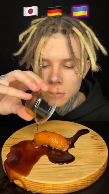 How People Eat Sushi In Different Countries 🍣