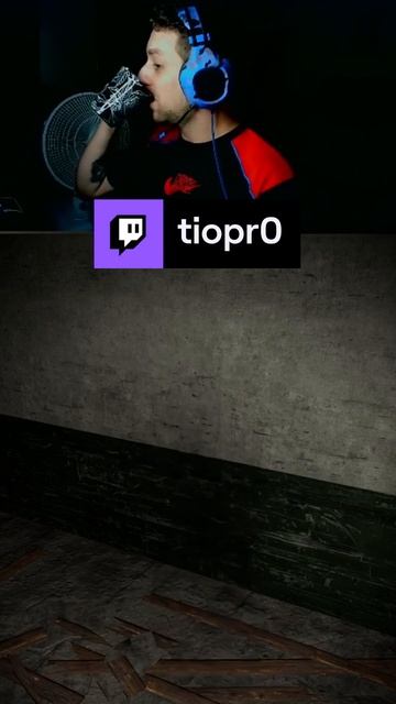 sai sem querer! kkkk | tiopr0 em #Twitch Emily Wants to Play Too смотреть онлайн