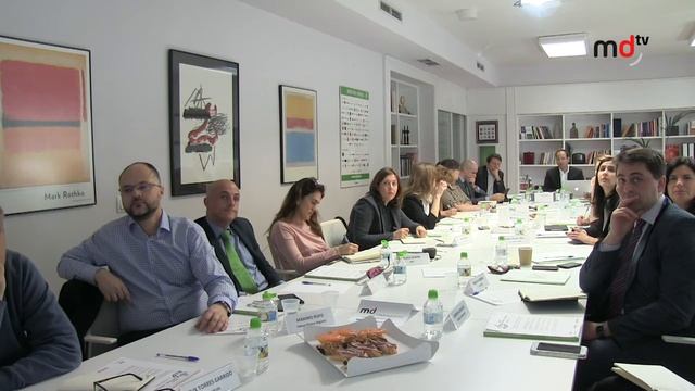Desayuno Epsilon: "Cómo diseñar un modelo de reporting para la dirección general" смотреть онлайн