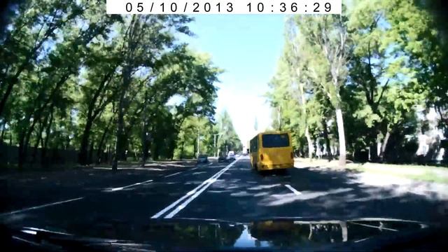 автобусник-подрезальщик смотреть онлайн