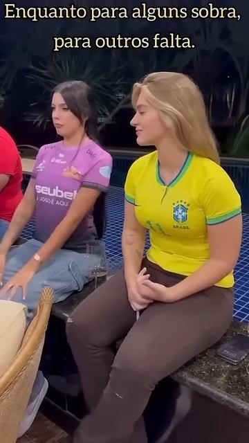 Quando para alguns sobra, para outros falta #rir #humor #meme #comedia #risada #memes #viral #shorts смотреть онлайн