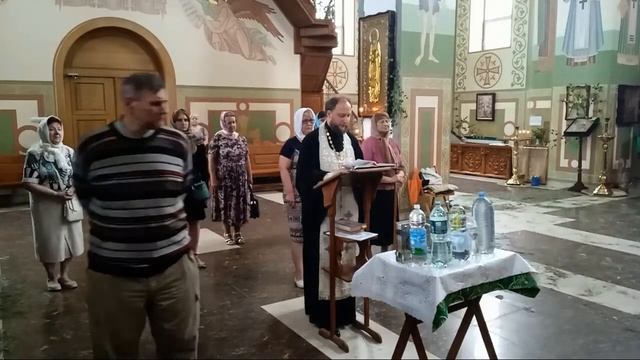 ☦️ 26.06.24 Водосвятный молебен со чтением акафиста св вмч Артемию Антиохийскому и др акафистов смотреть онлайн
