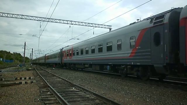 Тепловоз ТЭП70-0050 с фирменным поездом «Оренбуржье» смотреть онлайн