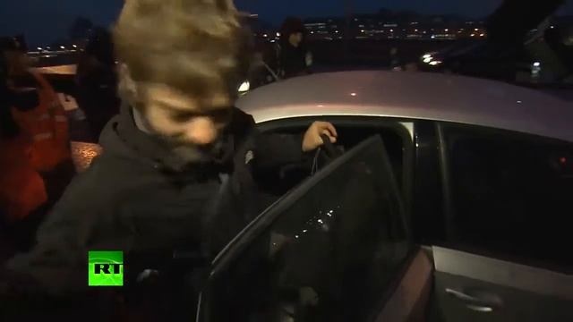 «Арктическая тридцатка» выйдет на свободу в ближайшее время смотреть онлайн