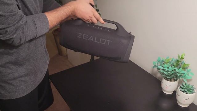 ZEALOT S-79 Bluetooth speaker (Unboxing and Review) смотреть онлайн