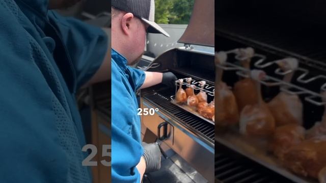 Lollipop Chicken Glazed with a Hot Blueberry Sauce смотреть онлайн