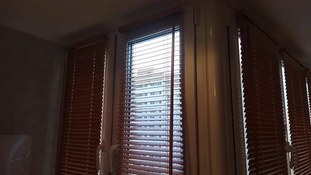 ДЕРЕВЯННЫЕ ЖАЛЮЗИ 25 ММ. смотреть онлайн
