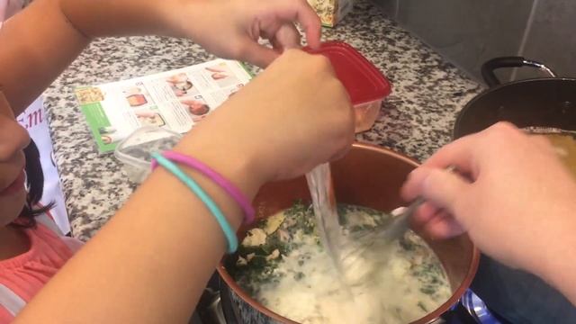 Introducing Simple Plate with The Cooking Sisters - Garden Veggie Lasagna смотреть онлайн