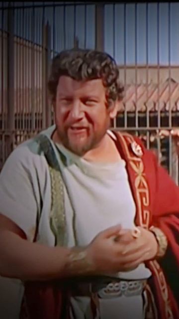 Лоуренс Оливье(Красс), Питер Устинов(Батиат), Джоанна Барнс, Нина Фох. Спартак, первый поединок. смотреть онлайн