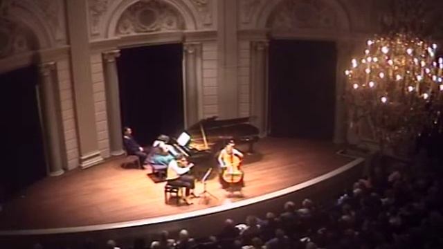 III-IV. Arosa Trio plays Shostakovich Trio nr 2 Op 67, e minor 3rd & 4th mov смотреть онлайн