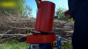 Универсальный измельчитель веток и травы (2 в 1) DraXter УТР 250