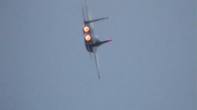 F-15 МАКС 2003