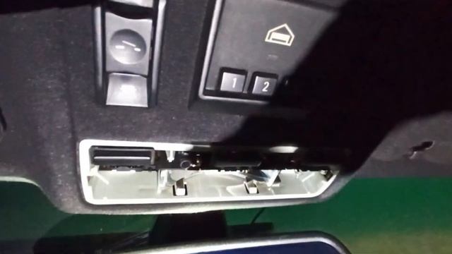 Замена лампочки плафона BMW e38 смотреть онлайн