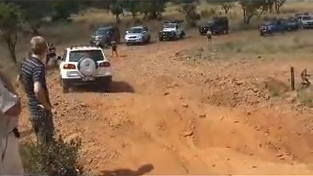 Touareg Off Road @ De Wildt 4x4, South Africa смотреть онлайн