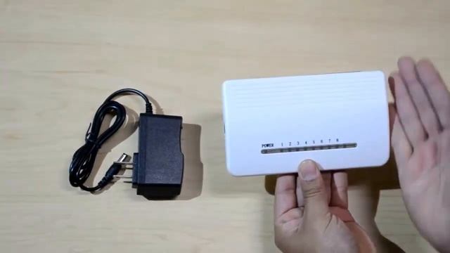 SWITCH DE RED 8 PUERTOS 10645