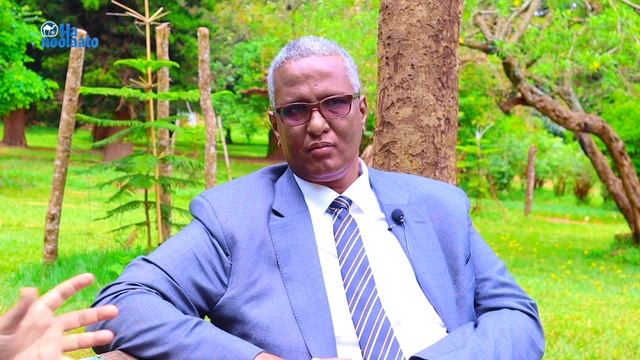 WAA KUMA FAHAD YAASIIN TALIYAHA NABAD-SUGIDDA QARANKA смотреть онлайн