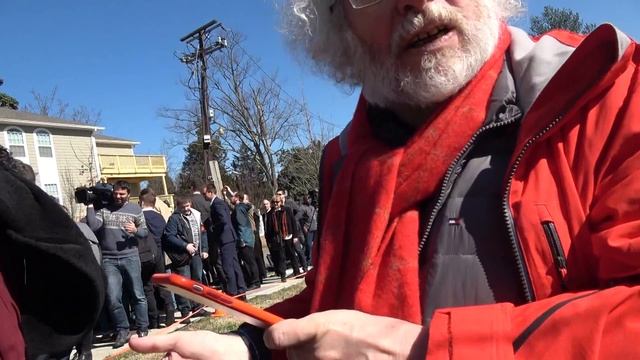 Поспорил с #Венедиктовым и #Пархоменко на открытии площади Немцова в Вашингтоне (#nemtsov)