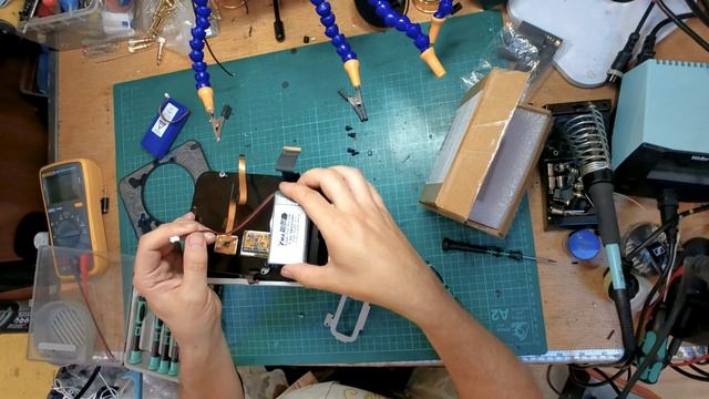 How To Replace The Battery Of A BlackMagic 2.5k Cinema Camera