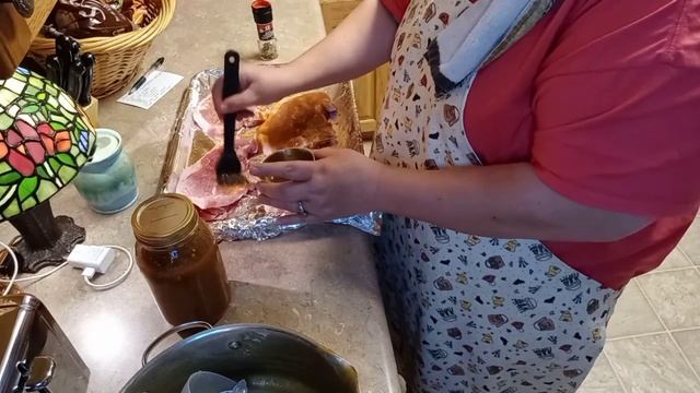 Peach & Pear BBQ Sauce on Some Delicious Oven Baked Pork Chops; смотреть онлайн