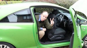 Vauxhall Corsa D: How To Remove Front Seats (Opel Corsa D)