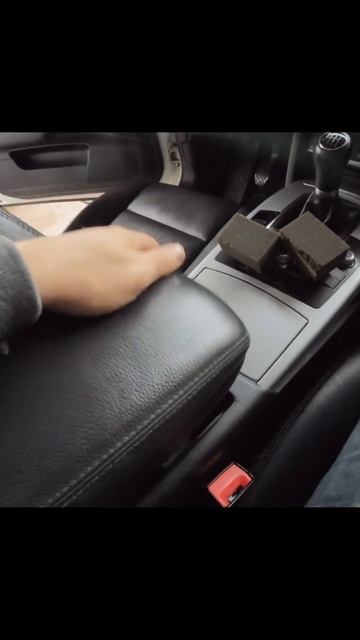 Audi A6 C6 armrest installation #audi #a6c6 #diy #diyproject #car смотреть онлайн