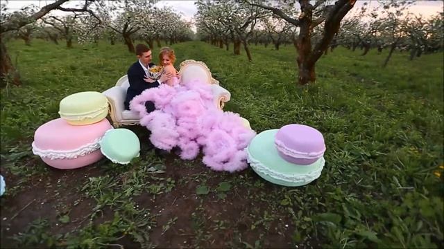 Снова улочки в дымке черёмух! смотреть онлайн