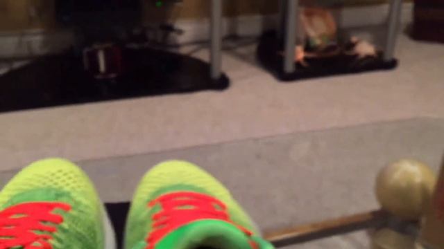 Sneaker Review: Kobe X "Grinch" "Coal Hearted" Nike iD смотреть онлайн