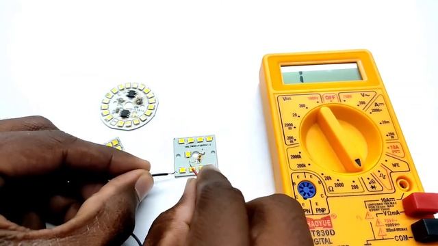 Multimeter Se MCPCB Check Karna Sikho | How To Check MCPCB | LED Bulb смотреть онлайн