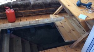 Люк на актуаторах и газлифте. 6 апреля 2019 г.