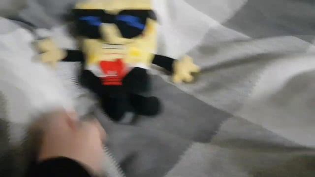 SPONGEBOB AND SQUIDWARD GO ON A DATE?!?!? смотреть онлайн