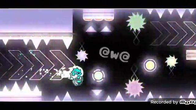 GEOMETRY DASH 2.11,DOUBLE DASH-HARD 😈 смотреть онлайн