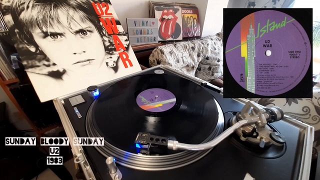 U2- Sunday Bloody Sunday (1983)