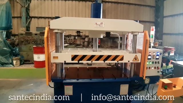 4 Pillar Hydraulic Laboratory Press.