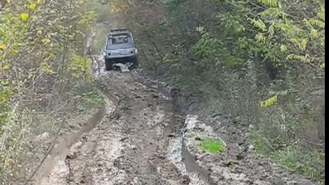 Extreme Mud Offroad, Suzuki Jimny, Samurai, Land Rover Defender, Daihatsu Rocky
