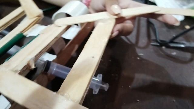 MARIPOSA HIDRÁULICA Ley de Pascal смотреть онлайн
