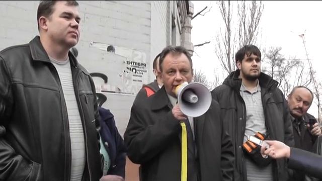 Жители Мариуполя против переименования улицы Варганова.2 смотреть онлайн