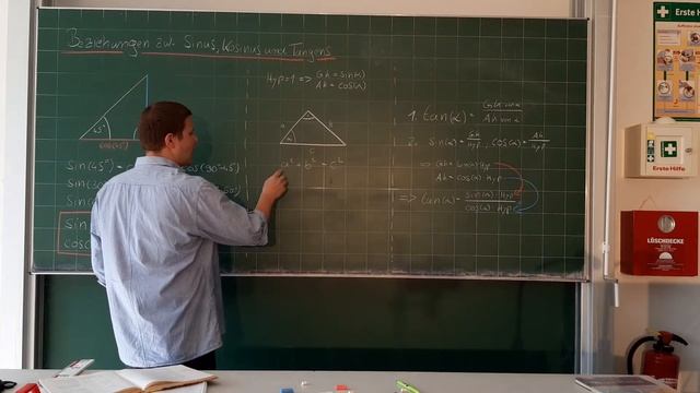 Beziehungen zwischen sin und cos смотреть онлайн