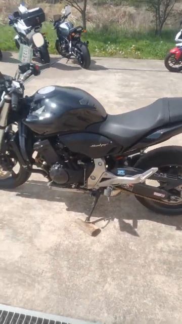 Honda CB600F (2011) смотреть онлайн