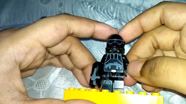 LEGO STAR WARS IMPERIAL TROOPER BATTLE PACK SET NO:75165 смотреть онлайн