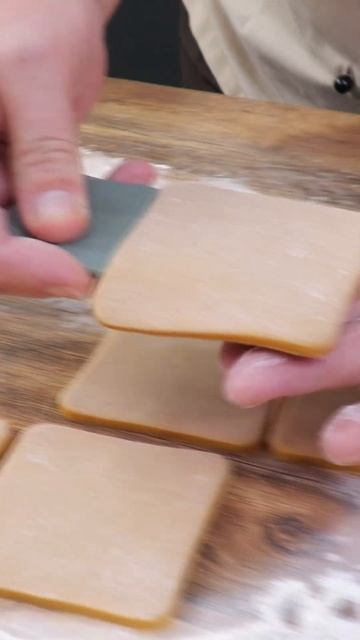 Пирожное медовое с творожным кремом #shorts смотреть онлайн