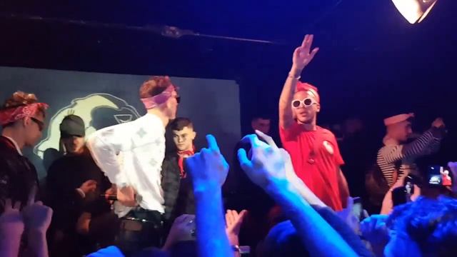 DARK POLO GANG CAVALLINI LIVE feat SFERA EBBASTA (ROMA BRANCALEONE ) смотреть онлайн