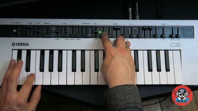 How To Use The Oscillator With Reface CS смотреть онлайн