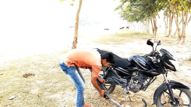 Loudest Exhaust Bajaj Pulsar 135LS Exhaust vs Without Exhaust || Motodrift смотреть онлайн