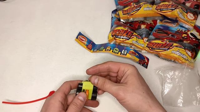 Обзор бесполезных игрушек. Вспыш и чудо машинки? Мусор или нет? смотреть онлайн