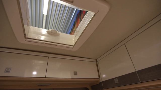 Bürstner City Car 540 Van 2019 Camper Van 5,41 m смотреть онлайн