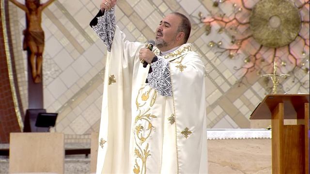 A nossa força vem do Espírito Santo de Deus Padre Bruno Costa (07/01/18) смотреть онлайн