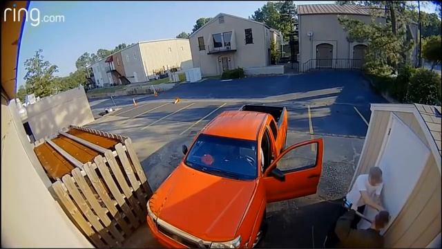 Criminals Caught on Hidden Camera смотреть онлайн